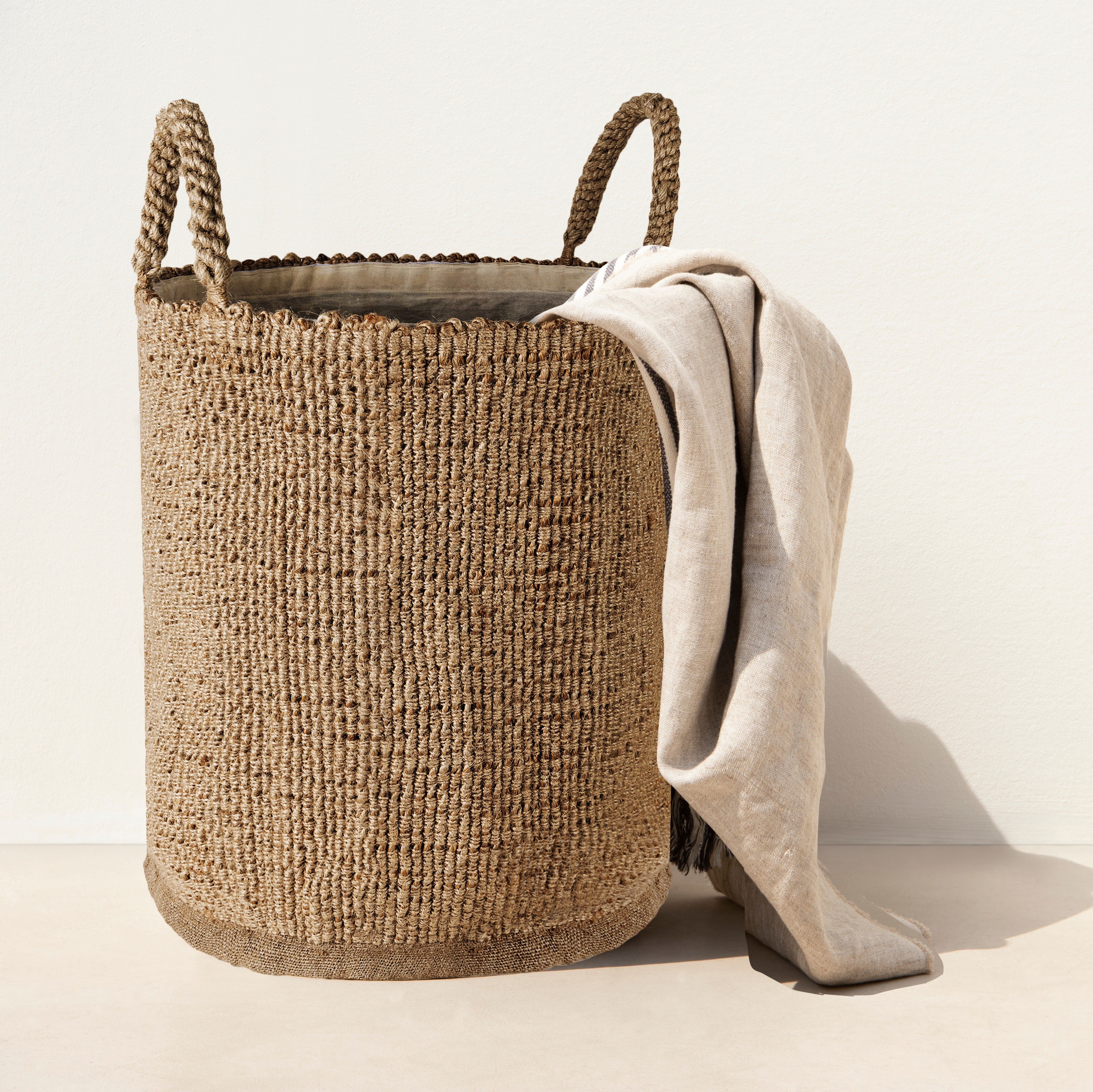 Olly & Rose Large Premium Woven Jute Handmade Storage and Laundry Basket with Liner 40cm x 50cm Large Baskets