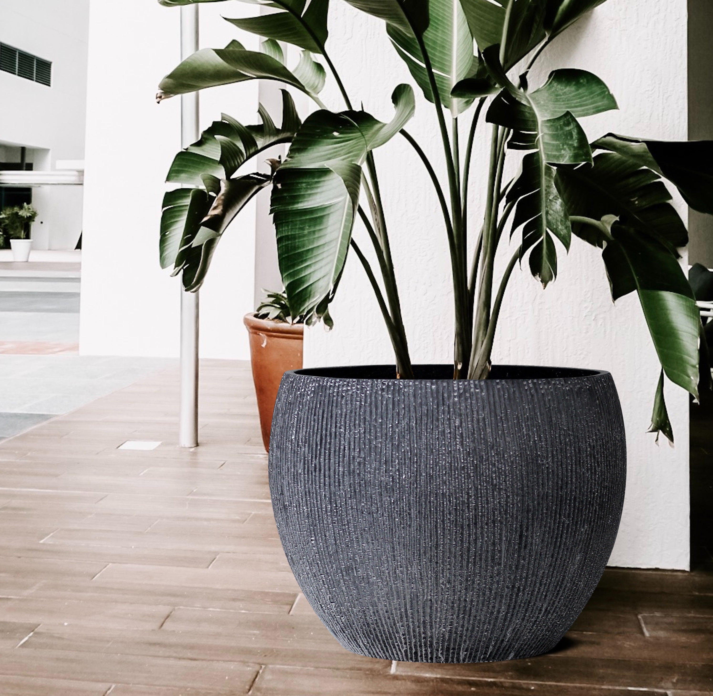 xl plant pot indoor Olly & Rose Extra Large Plant Pot - Charcoal Garden Planter
